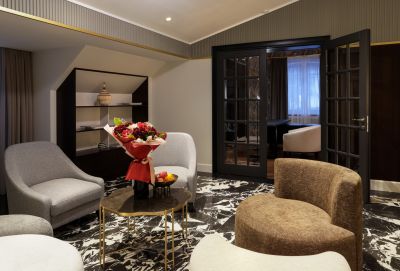 photo 692975ebe24c5_thumb.jpg