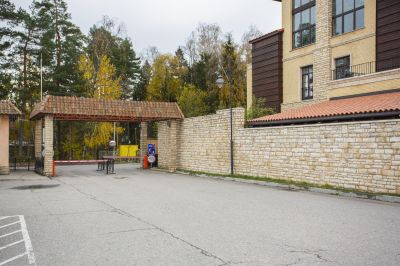 photo 653a226948900_thumb.jpg