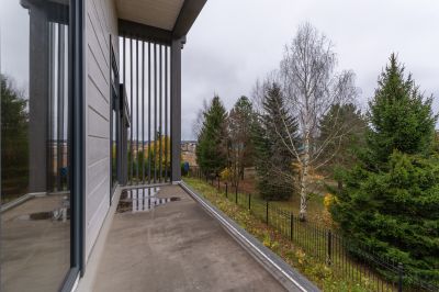 photo 691314454d474_thumb.jpg