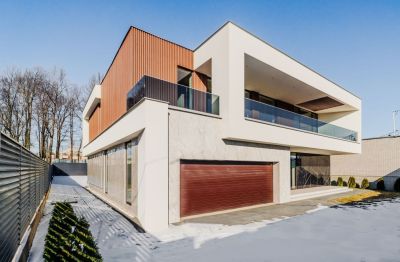 photo 67bef63a4c661_thumb.jpg