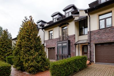 photo 11351_63bdc0fcc7959_thumb.jpg