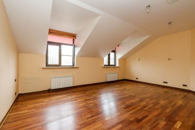 photo 11351_63bdc10305f4e_thumb.jpg