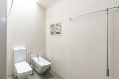 photo 11351_63bdc10391982_thumb.jpg