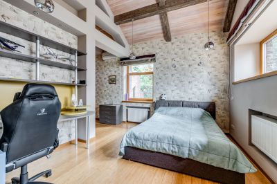 photo 11353_63bdc2bfc6922_thumb.jpg