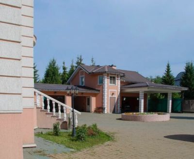 photo 11356_63bdd0a970a4f_thumb.jpg