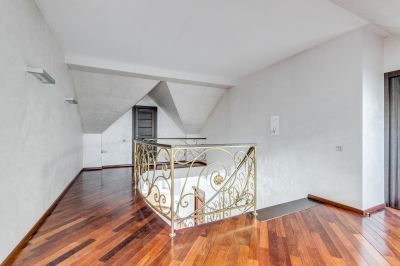 photo 11361_63bdd99197e92_thumb.jpg