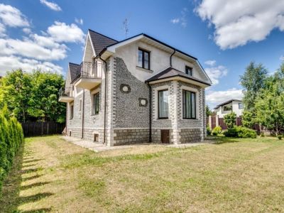 photo 11365_63bdd5d55d579_thumb.jpg