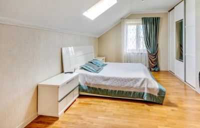 photo 11365_63bdd5d80d8d7_thumb.jpg