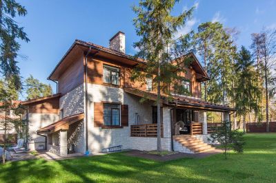 photo 11368_63bea53c25142_thumb.jpg