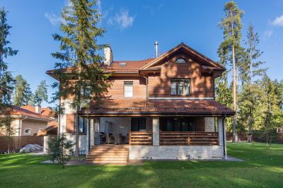 photo 11368_63bea53d3766f_thumb.jpg