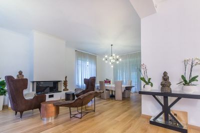 photo 11368_63bea54068581_thumb.jpg