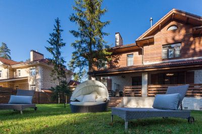 photo 11368_63bea5485bd60_thumb.jpg