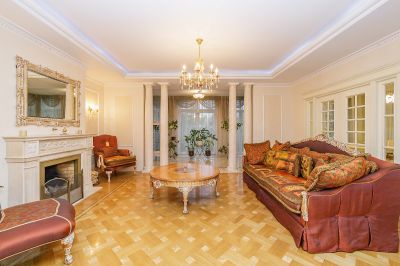 photo 11370_63bdea0f98af5_thumb.jpg