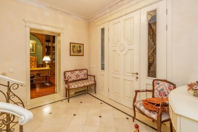 photo 11370_63bdea13a8920_thumb.jpg