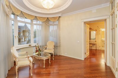 photo 11370_63bdea1b883a8_thumb.jpg