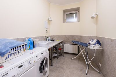 photo 11370_63bdea1befc85_thumb.jpg