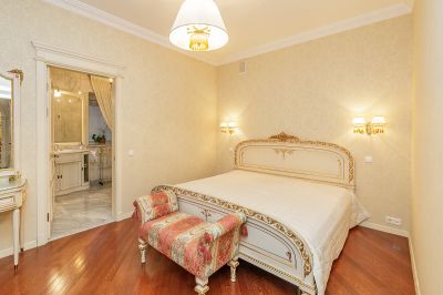 photo 11370_63bdea1ec4ede_thumb.jpg