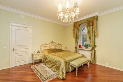 photo 11370_63bdea2285fee_thumb.jpg