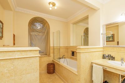 photo 11370_63bdea23c2617_thumb.jpg