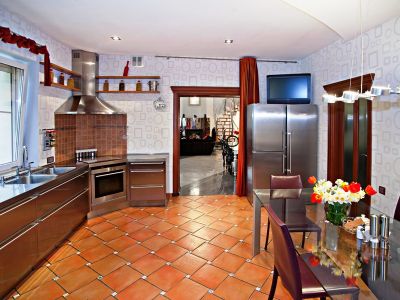 photo 11372_63be56b6148da_thumb.jpg