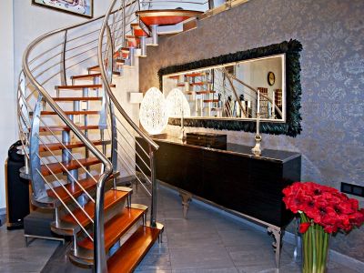 photo 11372_63be56b64fbed_thumb.jpg