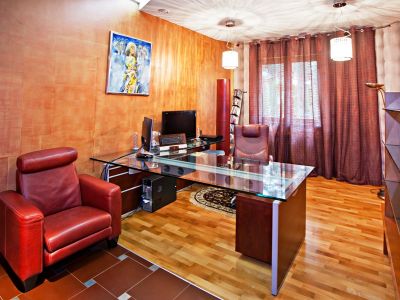 photo 11372_63be56b7b0b59_thumb.jpg