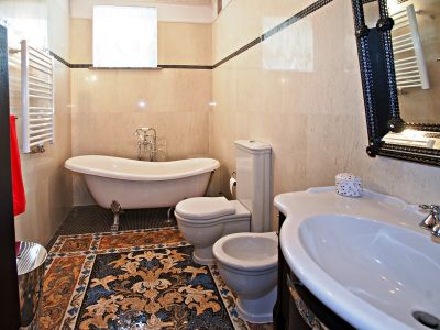 photo 11372_63be56b980afb_thumb.jpg