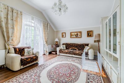 photo 11373_63be1b155695a_thumb.jpg