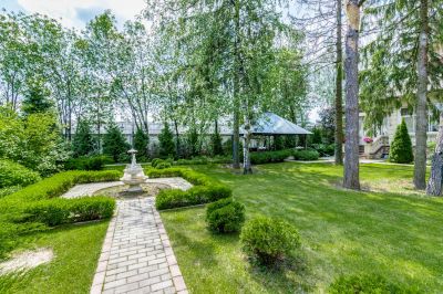 photo 11373_63be1b19ecf9a_thumb.jpg