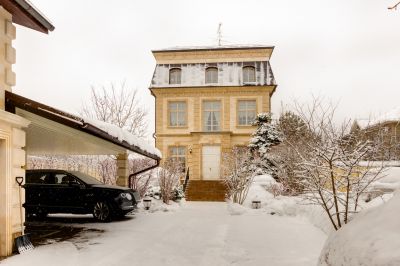 photo 11379_63f3c6fbefc35_thumb.jpg