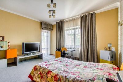 photo 11390_63beaf2553106_thumb.jpg