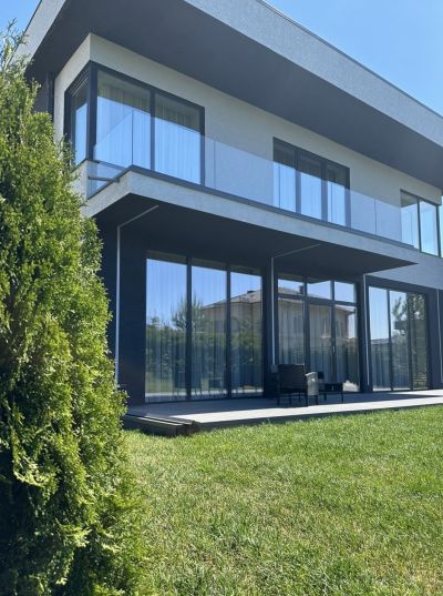 photo 6655a44c49add_thumb.jpg