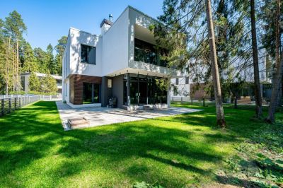 photo 667175a2a02e5_thumb.jpg