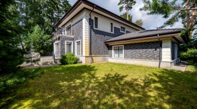 photo 6765705600b46_thumb.jpg