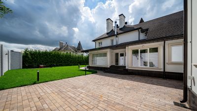 photo 67696e9633054_thumb.jpg