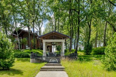 photo 676e75c9b4021_thumb.jpg