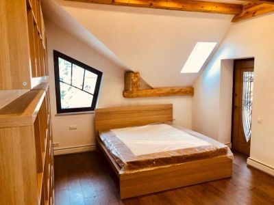 photo 679245799c032_thumb.jpg