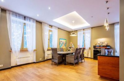 photo 11924_63bec4e62631b_thumb.jpg