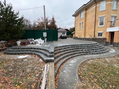 photo 11935_67bf2e3d8e91f_thumb.jpg