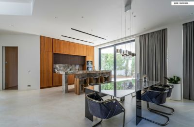 photo 680a500da7025_thumb.jpg