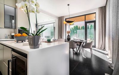 photo 12067_672dd743299a6_thumb.jpg