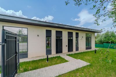 photo 683d52a6b398f_thumb.jpg