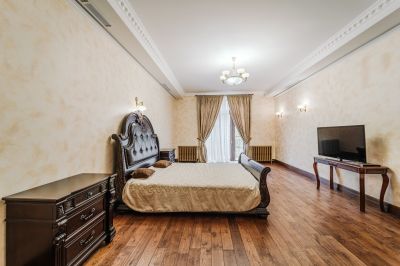 photo 684681f3c0101_thumb.jpg