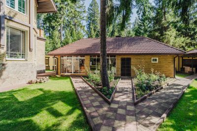 photo 12097_11964_11803_66c89bcfec61d_thumb.jpg