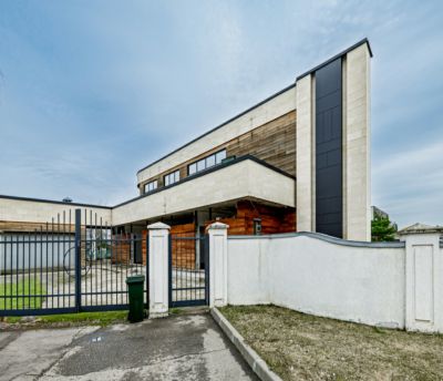 photo 688e0a05f1d63_thumb.jpg