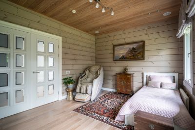 photo 68c2f4390b920_thumb.jpg