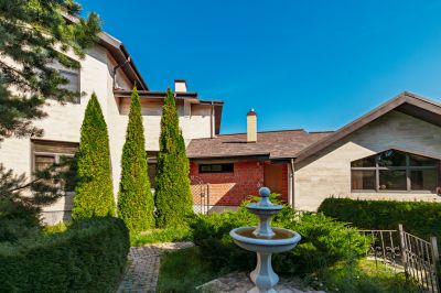 photo 68c9559e26f19_thumb.jpg