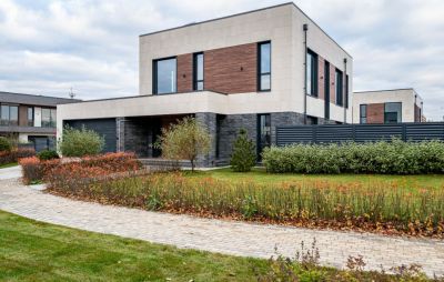 photo 69a0477656111_thumb.jpg