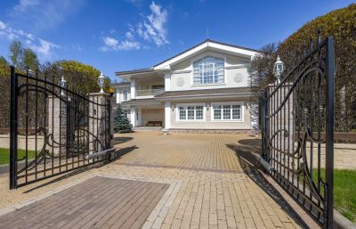 photo 68d2796f026e3_thumb.jpg