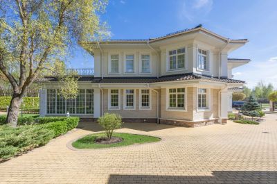 photo 68d279799ad3e_thumb.jpg